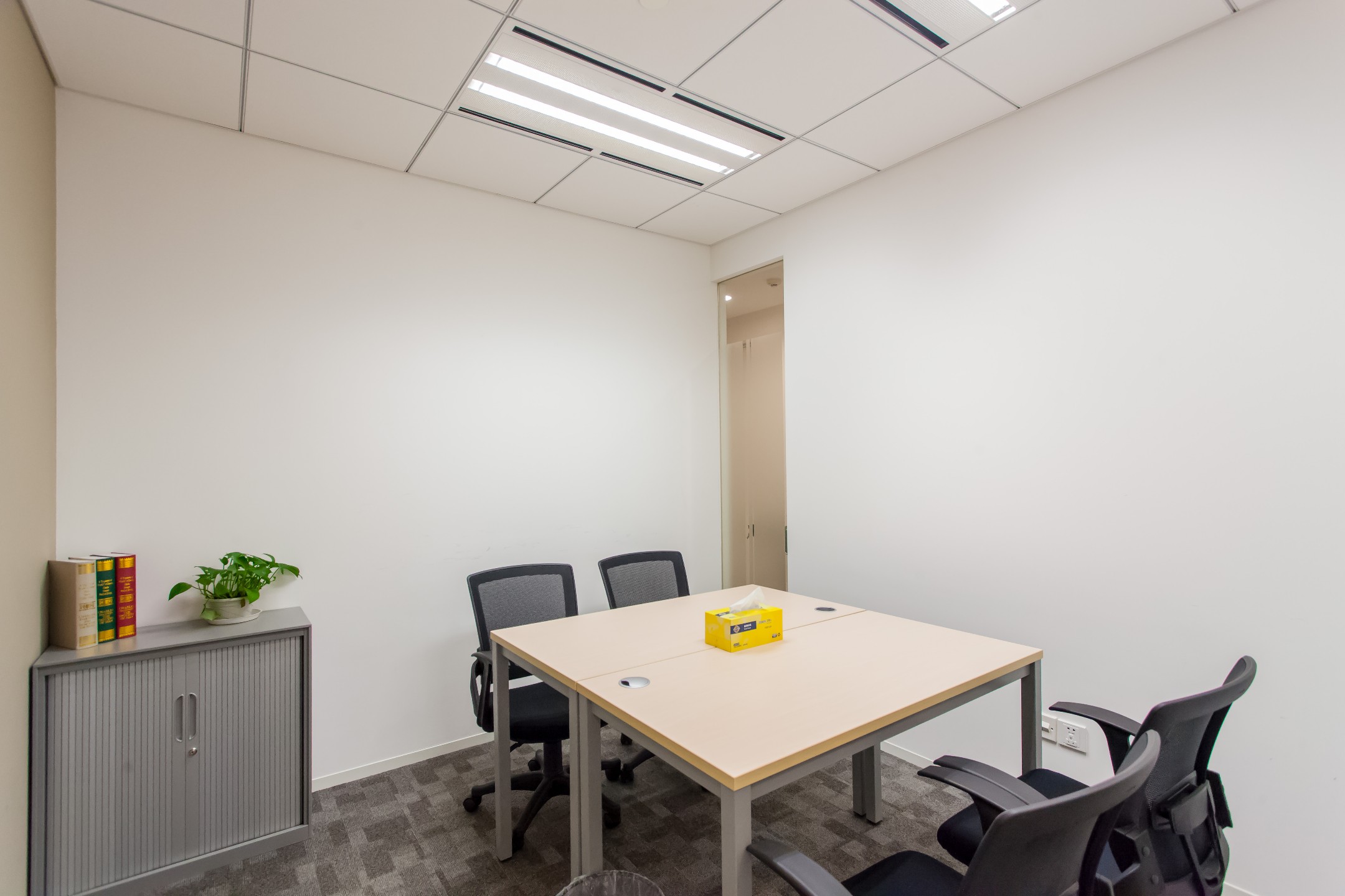 雷格斯（虹橋天地）